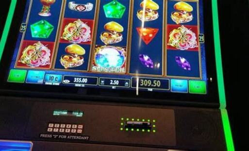 clover link slot hile